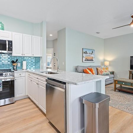 On Flagler Avenue! Dog Friendly With Balcony And Parking Walk To The Beach! ニュー・スマーナ・ビーチ エクステリア 写真